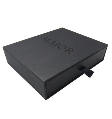 Lidded Style Black Flat Pack Gift Boxes Paper Heart Shaped Packaging Box