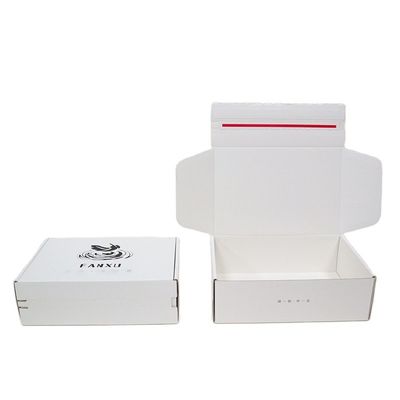 CMYK Color Offest Printing E Commerce Packaging Box Custom Logo And Size