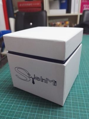 Custom Size Recycled Self Erecting Boxes LED Light Watch Box Gift Packaging