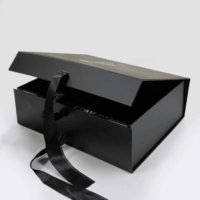 Rectangle Luxury Black Magnetic Gift Box With Paperboard Liner Custom Printing Logo