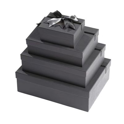 Luxury Magnetic Packaging Box Book Shaped Paper Clamshell Gift Box Custom Print
