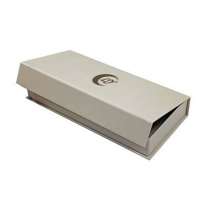 White Stylish Magnetic Packaging Box UV Coated Flip Magnetic Gift Box For Stickers