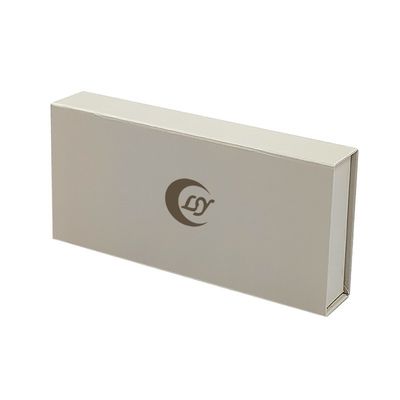 White Stylish Magnetic Packaging Box UV Coated Flip Magnetic Gift Box For Stickers