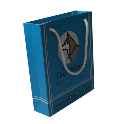 Recyclable Kraft Paper Tote Bag Hot Foil / UV / Varnish Christmas Gift Wrap Bags