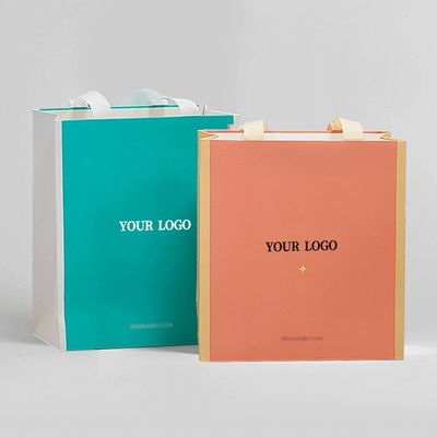 White Eco Friendly Reusable Shopping Bags Custom Kraft Paper Packaging Bags