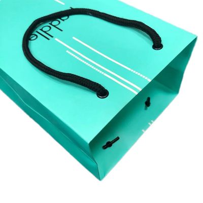 Luxury Matte Green Paper Gift Shopping Bag For Clothing Packaging