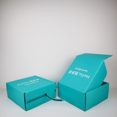 2mm Thick Custom 6x6x2 Corrugated Shipping Boxes With Gold Foil Stamping And Free Sample Tableware Recyclable