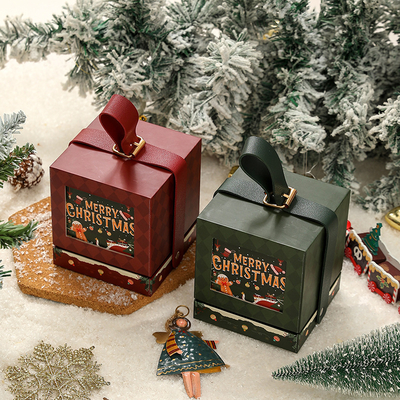 Luxury Christmas Gift Box Elegant Gold Red Design For Family Celebrations