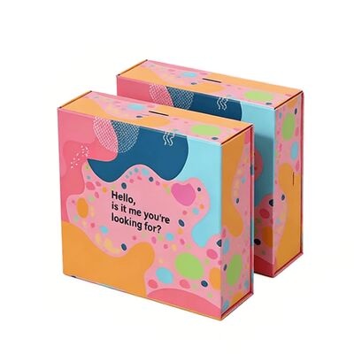 Custom Logo Printed Recyclable Rigid Paper Boxes Clothing Shoe Packaging Magnet Folding Gift Box