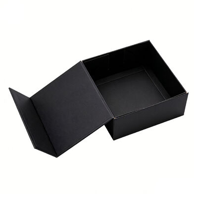 Wholesale Eco-Friendly Magnetic Packaging Gift Boxes Handle Custom Black Paperboard Sponge Matt Lamination for Sport Cards