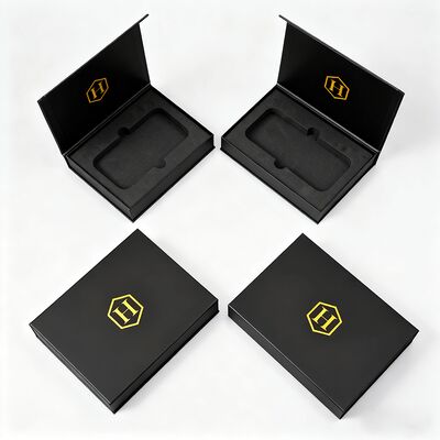 Custom Paper Box Wholesale Packaging Magnetic Gift Box Black Paperboard Sponge Matt Lamination for Sport Cards